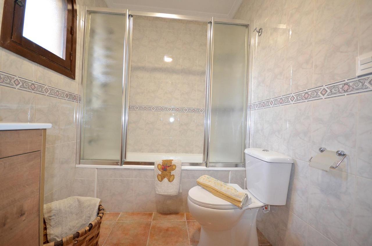 Agradable Adosado Con Piscina, Duchas Hidromasaje Villa Torrevieja Exterior photo